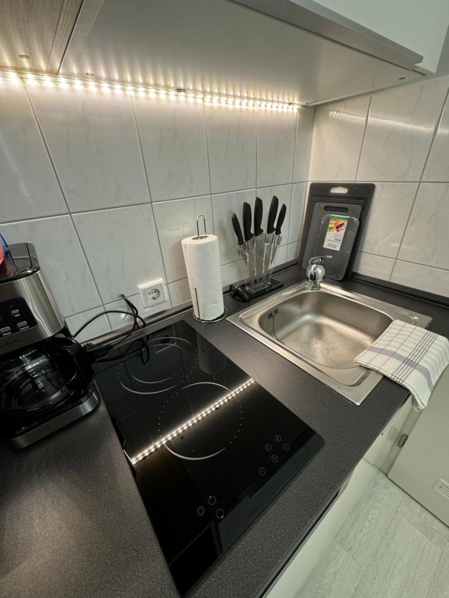 Schoenes 007 Am Mit Wi-fi Apartment *